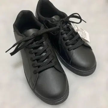 새상품 미사용 블랙스니커즈 합성 피혁 여성용 L 사이즈