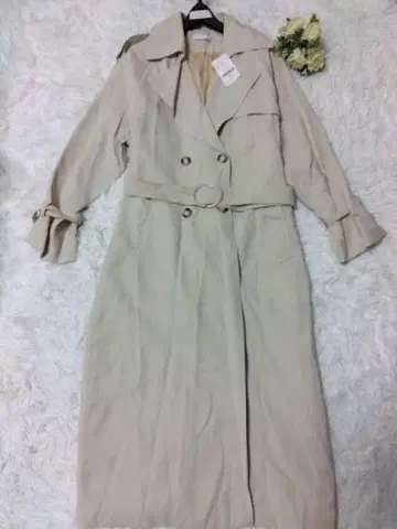 택 포함 앤트마리스 트렌치코트 베이지