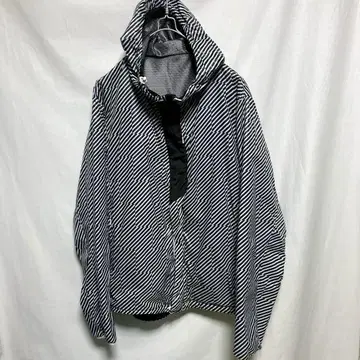 UNITED ARROWS 유나이티드 애로우즈 나일론 후드티