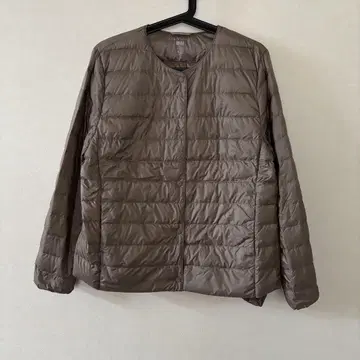 새상품급 유니클로 울트라 라이트 다운 컴팩트 자켓 XL