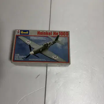 Revell Heinkel He100D 1/72