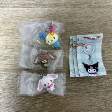 산리오 캐릭터즈 올스타즈 시로 우사 쿠로 우사 우사하나 3종 세트