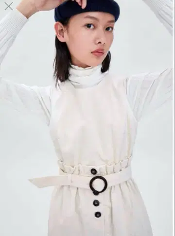 컨디션 최상 TRFZARA 자라 코듀로이 원피스
