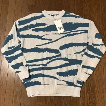 미사용 새상품 ZARA 얇은 소재 니트