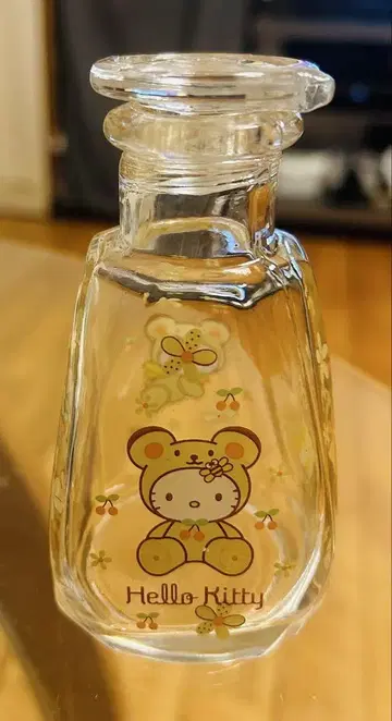 산리오 키티 유리 보틀