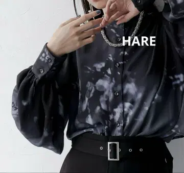 HARE 하레 디지털 플라워 셔츠 긴팔 블라우스 블랙