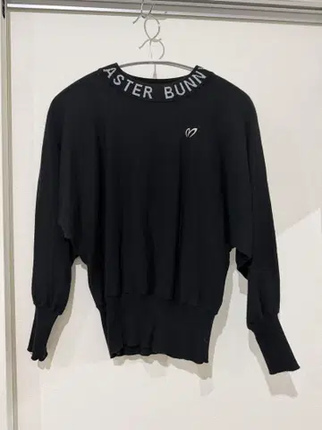 MASTER BUNNY EDITION 블랙 스웨터 0