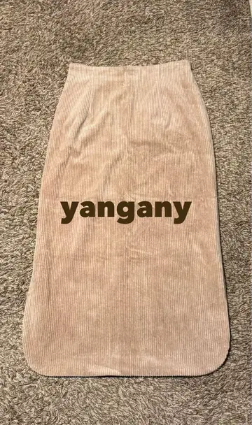yangany 베이지 코듀로이 타이트 스커트