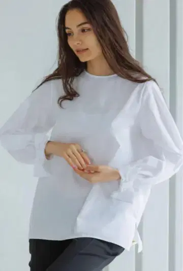 Charmante Femme 블라우스