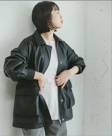 어반 리서치 페이크 레더 자켓