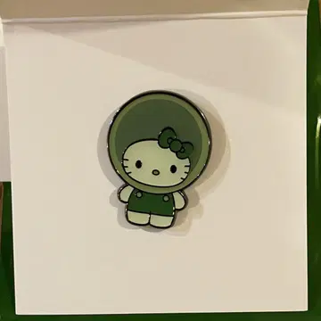 오사카 간사이 만박 헬로키티 일본관 한정판 시크릿 핀 배지 [클로렐라]