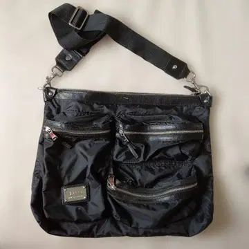 D&G 블랙 숄더백