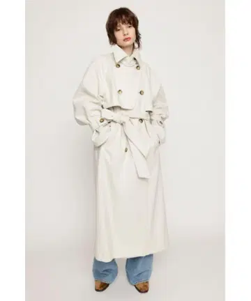 LAYERED FLAP BELTED COAT