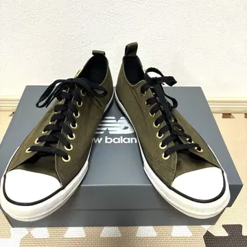 VANS 올리브 로우컷 스니커즈