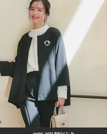 미사용 고베 레터스 슬림 스트레치 자켓 노카라 노다리미 L
