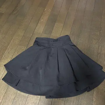 evelyn 더블 플레어 스커트 블랙