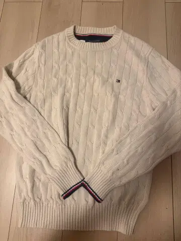 TOMMY 니트