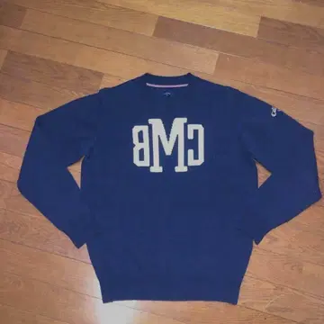 인기 만점! 세련된 캘러웨이 쿨넥 골프 니트