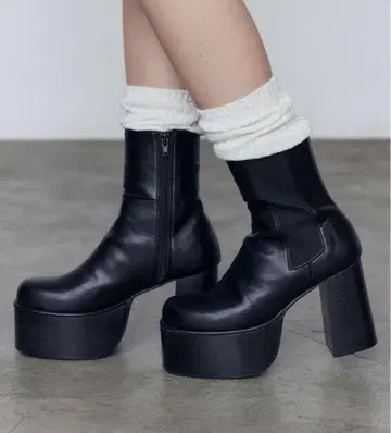 EMODA 에모다 라운드 사이드 고어 부츠 S 사이즈 22.5cm