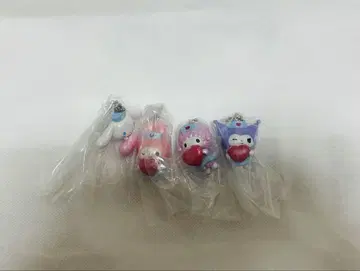 산리오 스윙 마스코트 4개 세트