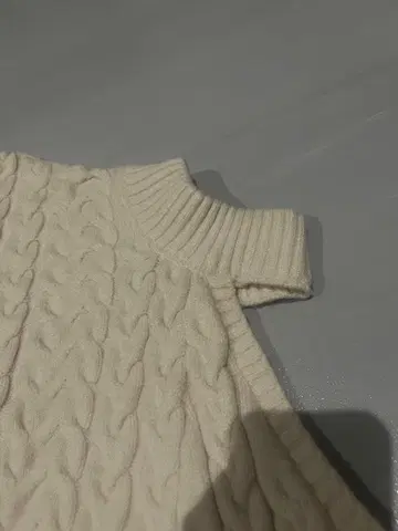 zara 비대칭 니트 원숄더