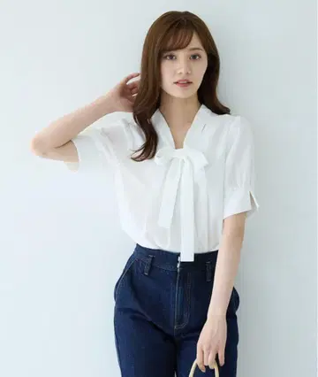 안데뮤 보타이 리본 2WAY 블라우스