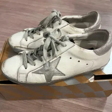 골든구스 여성용 화이트 실버 스니커즈 23cm