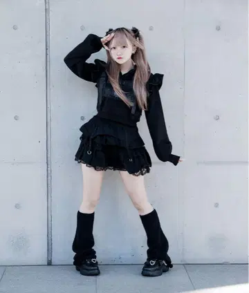 [완판템] Palelfy 퀼팅 하네스 후드티 블랙 블랙