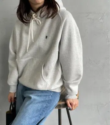 GYMPHLEX/짐플렉스 스윙 슬리브 원포인트 로고 자수 후드티