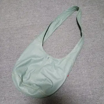 민트 그린 가죽 메신저 백, 색상 다른 레드도 있습니다