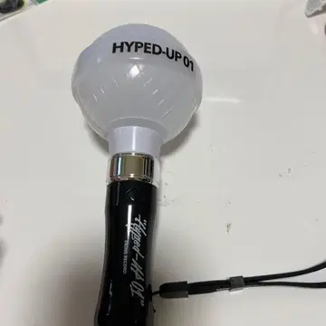 HYPNOSIS MICROPHONE HYPED-UP 01