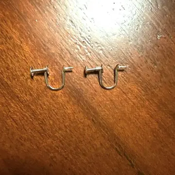 나사 스프링식 귀찌 부품 약 1.5cm