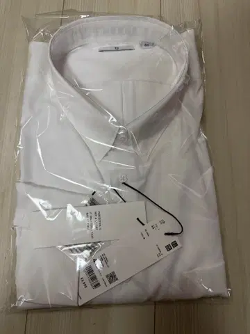 UNIQLO 화이트 와이셔츠 4XL
