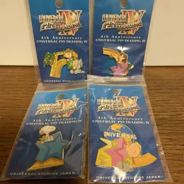 USJ 스누피 핀 배지 4개