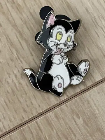 WDW 디즈니 피가로 핑 배지