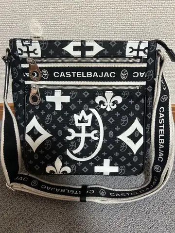 CASTELBAJAC 숄더백 블랙/화이트
