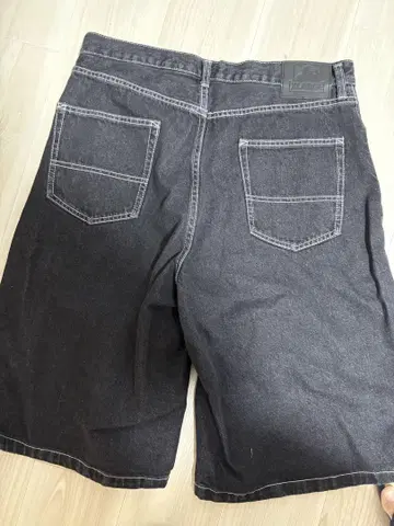 XLARGE 블랙 데님 숏팬츠 36인치