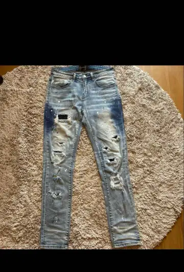 데미지 가공 데님