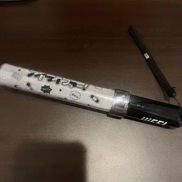 iLiFE 응원봉 (점등 확인 완료)