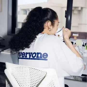 everyone x TTTMSW 콜라보 로고 T셔츠