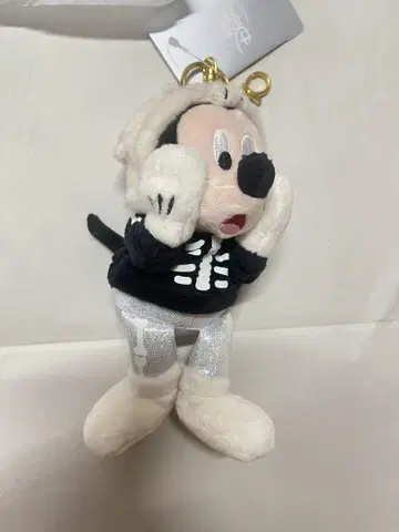 [ 새상품 익명 배송 ] 디즈니 스토어 키링 미키