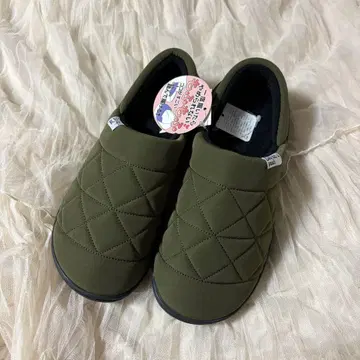 여성용 퀼팅 보아 슬립온 모크 슈즈