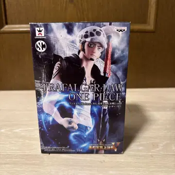 트라팔가 로 ONE PIECE 피규어