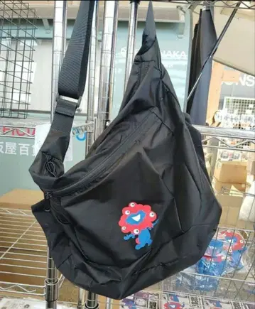 [ 간사이 만박 ] [ 라스트 1점! ] 미야쿠미야쿠 숄더백 블랙