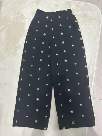 마차트 자수 팬츠 꽃무늬 자수