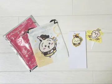 치이카와 코스 토끼 복조리 러버 키링 파우치 피크 세트