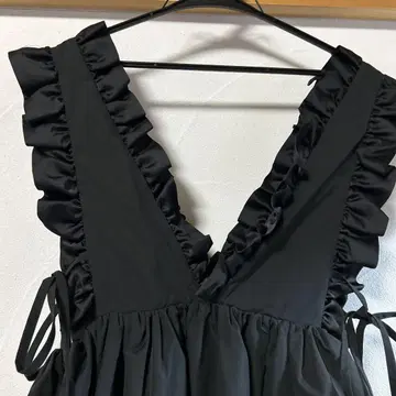 미사용급 bibiy VIVIAN SKIRT