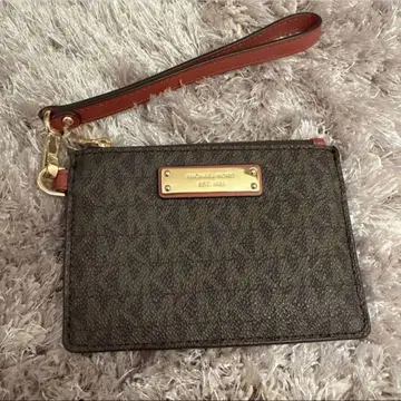 MICHEAL KORS 프래그먼트 케이스