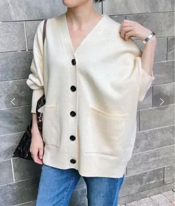 스픽 앤 스팬 23aw 더블 자카드 가디건 화이트