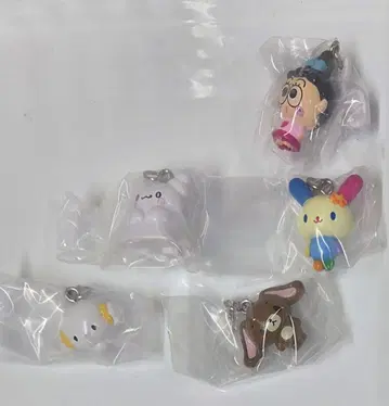 산리오 캐릭터즈 메지루시 액세서리 나오미 우사하나 쿠로우스